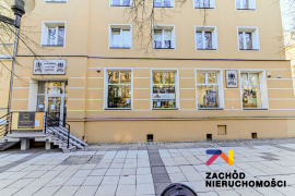 Wyjątkowy lokal 130 m2, od 12 lat salon fryzjerski